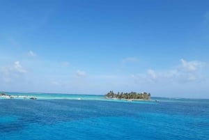San Andres: Transfer by Boat + Natural Aquarium