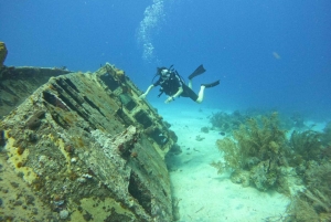 San Andrés: tour con doppia immersione per subacquei certificati