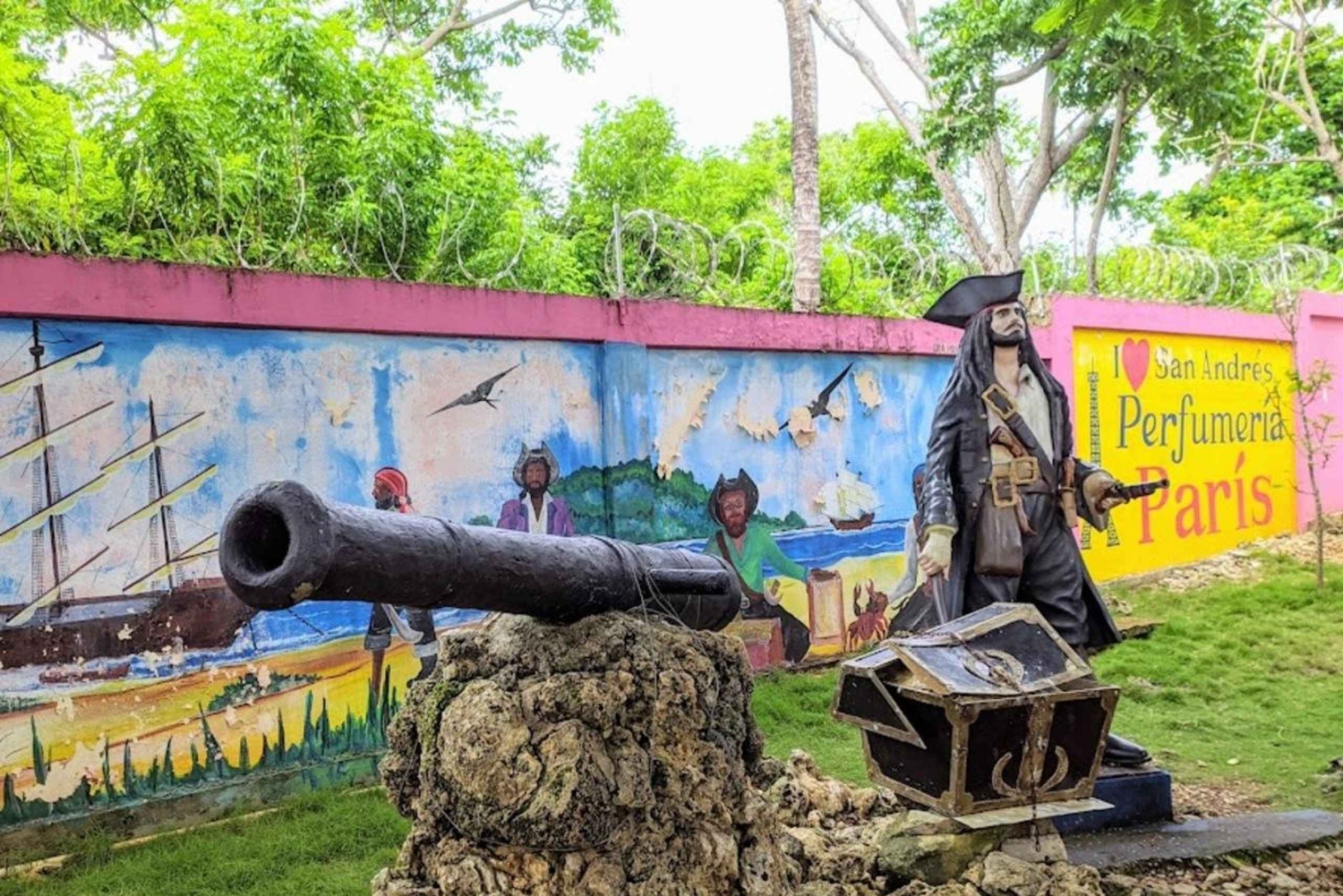 SAN ANDRES: RUNDFAHRT AUF DER INSEL MIT DER CHIVA + HOYO SOPLADOR