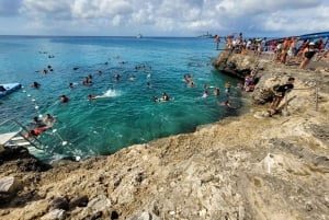 SAN ANDRES: RUNDFAHRT AUF DER INSEL MIT DER CHIVA + HOYO SOPLADOR