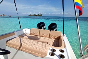 San Andres: Private San Andres Bay Tour by Luxury Speedboat