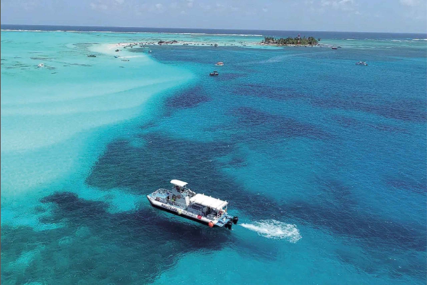 San Andrés: Tutustu seitsemänväriseen mereen puolisukellusveneellä