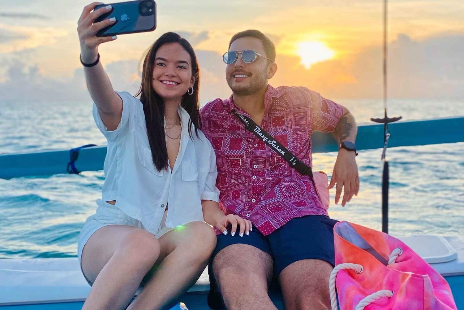 San Andres: Sunrise Tour, Aquarium, and Haynes Cay