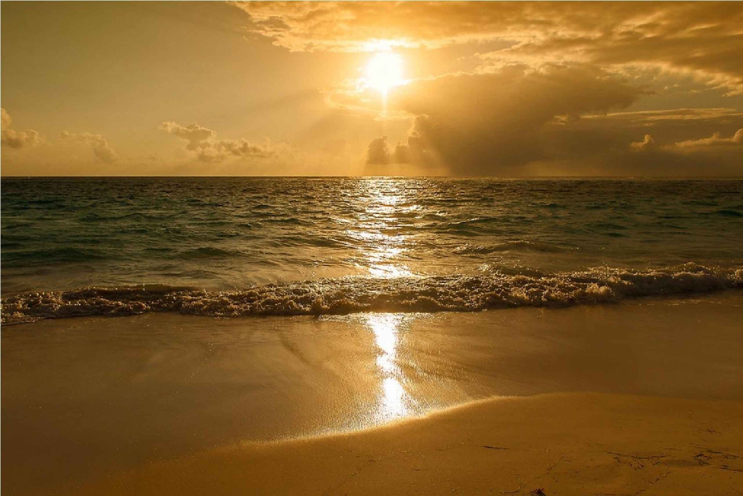 San Andres: Sunrise Tour, Aquarium, and Haynes Cay