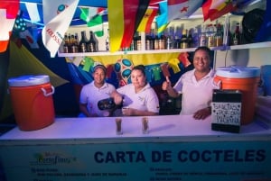 San Andrés: rejs katamaranem White Night z kolacją i DJ-em