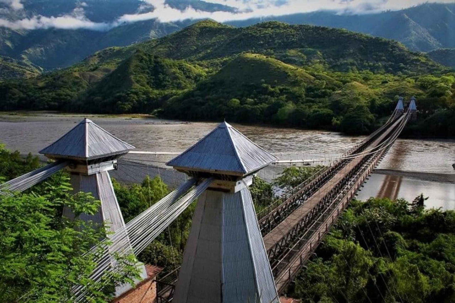 Санта-Фе-де-Антьокия + кофейный тур из Медельина, частный тур