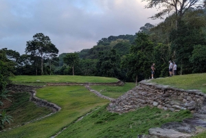 サンタ・マルタ：ブンクアニー遺跡トレッキング（2日間）