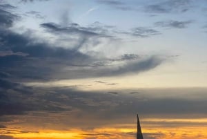 Santa Marta Bay: Sunset on a sail boat
