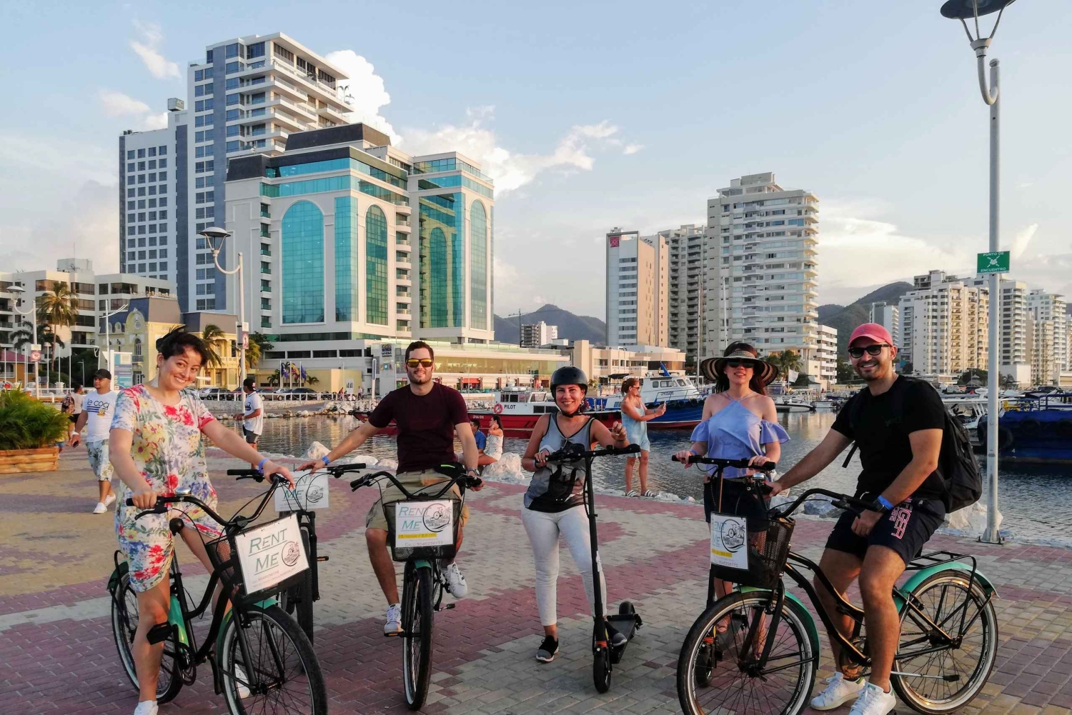 Santa Marta: City tour de bicicleta com guia local pelo centro histórico
