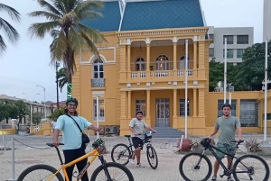 Santa Marta: City tour de bicicleta com guia local pelo centro histórico
