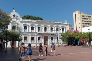 Santa Marta: City Tour with Quinta de San Pedro Entry