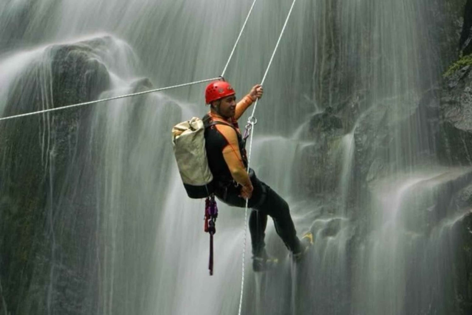 Santa Marta & Minca: Djungelvandring och rappelling vid vattenfall