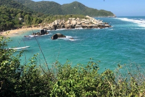 SANTAMARTA: TUR Cabo San Juan Del Guia Tredje sektorn av Tayrona nationalpark.