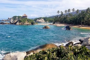 SANTAMARTA: TUR Cabo San Juan Del Guia Tredje sektorn av Tayrona nationalpark.