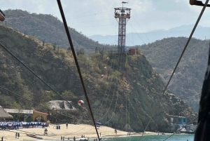 SANTAMARTA: TOUR Combo canopy tour, white beach, lunch included