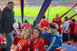Medellín: Soccer Tour with a Guide and Match Tickets
