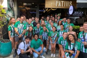 Medellín: Soccer Tour with a Guide and Match Tickets