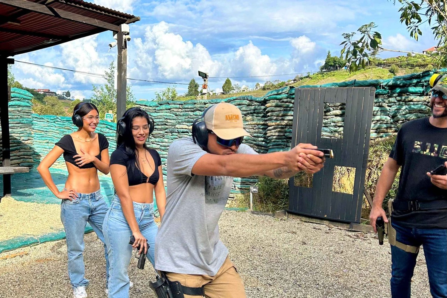 Tour de tiro deportivo en Medellín