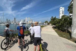 New! Sunset Bike Tour visiting Cartagena Bay and Getsemaní