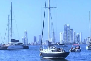 New! Sunset Bike Tour visiting Cartagena Bay and Getsemaní