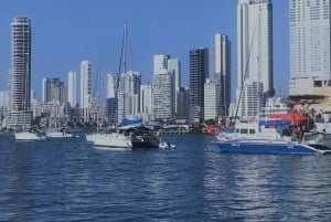 New! Sunset Bike Tour visiting Cartagena Bay and Getsemaní