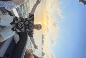 Sunsets boat party: around Bocagrande bay