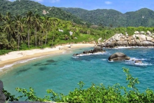Personalized Tayrona Trekking x 2 Days: Jungle, Beaches, and Indigenous Culture