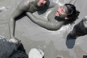 Volcán del totumo + Playa : Ruta turística entrada, almuerzo y club playa
