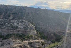 Tour comunitário Biodiversidade Latatacoa Deserto Villavieja