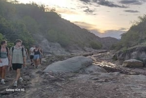 Visite de la communauté et de la biodiversité dans le désert de Tatacoa Neiva