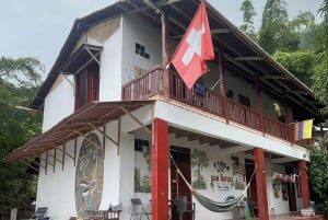 Tag på tur på oprindelige stier, kaffe ☕️, kakao, vandfald – Minca