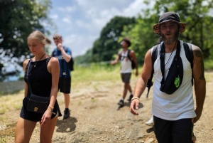 Tag på tur på oprindelige stier, kaffe ☕️, kakao, vandfald – Minca