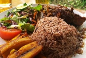 Tag på tur på oprindelige stier, kaffe ☕️, kakao, vandfald – Minca