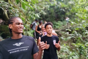 Tag på tur på oprindelige stier, kaffe ☕️, kakao, vandfald – Minca