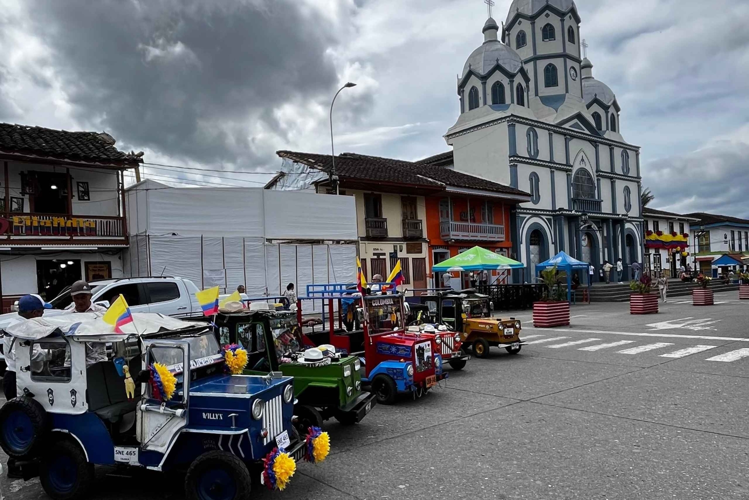 Tour durch 3 Dörfer: Filandia, Pijao und Buenavista