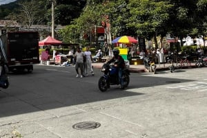 Tour of 3 villages: Filandia, Pijao, and Buenavista