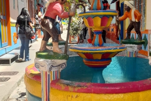 Tour Privado: Guatape Piedra Réplica Peñol Alto Chocho Barco