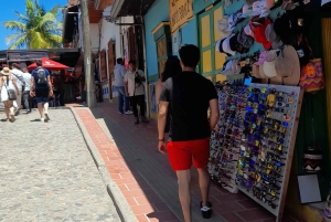 Yksityiskierros: Guatape Piedra Replica Peñol Alto Chocho Barco