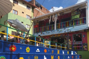 Tur till Guatapé: Alto del Chocho, Piedra del Peñol, lunch och mycket mer