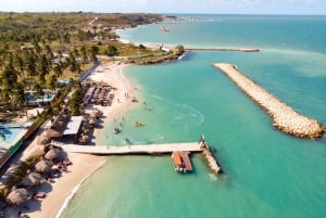 Tour a Palmarito con Playa Privada, Piscinas y Full Alimentación