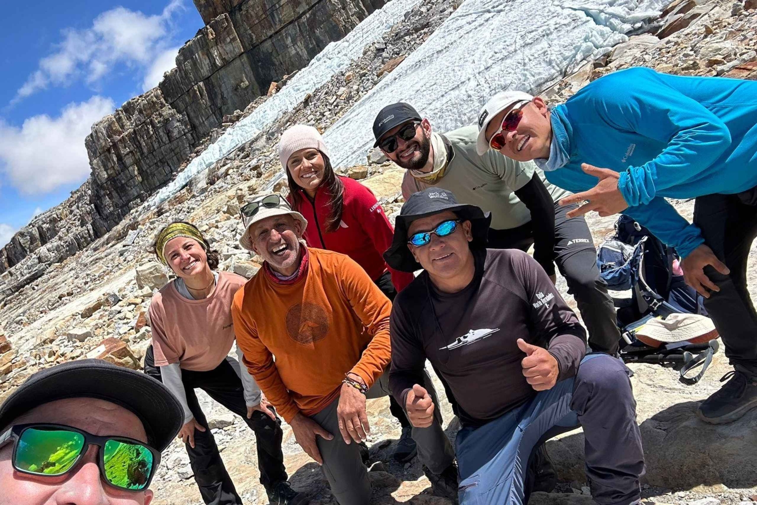 ネバド・デル・コキュイへのツアー - パサディア - (ガイド、送迎、入場料)