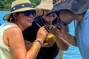 Almoço típico na praia, passeio pelos manguezais e pesca com os nativos