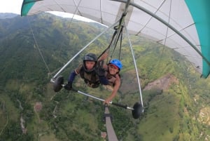 Hang Gliding Flight - Medellín