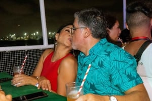 White Night Boat Party: Dinner Buffet, Dancing and Open Bar