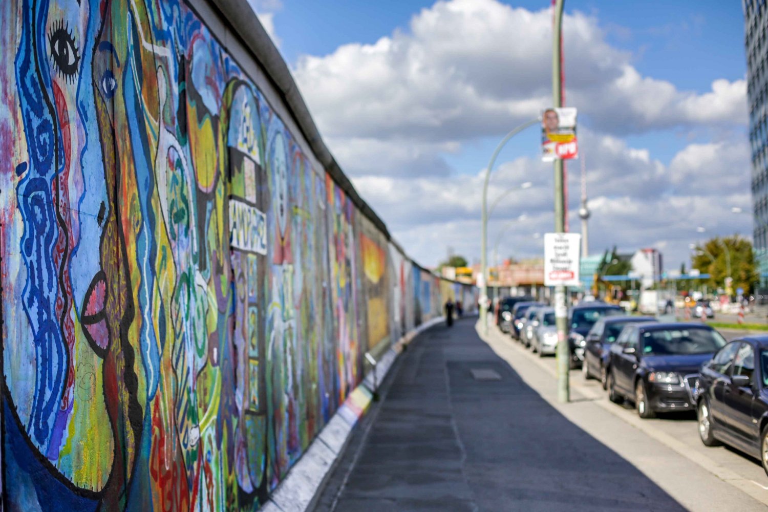 berlin wall tourist