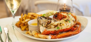 Lunch At Lobster Alive