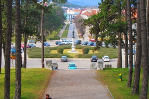 Niksic, Church Square 