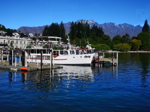 Lakefront - Photos of Queenstown