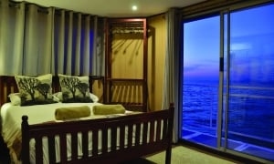 Double Cabin Umbozha Houseboat Lake Kariba Zambezi Cruise Safaris