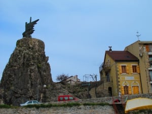 Virpazar and the Monument